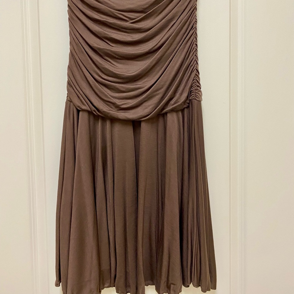 Dress - Strapless - Picture 4 of 8